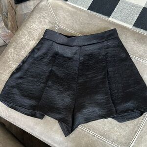 Nwts Show Me Your Mumu Black Shorts Small